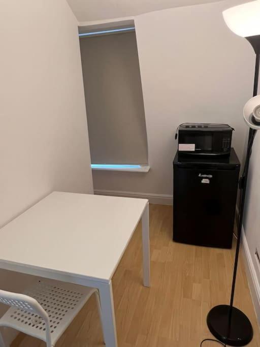 001- Lovely 3-Bedroom Very Close To Oxford Street Londres Extérieur photo