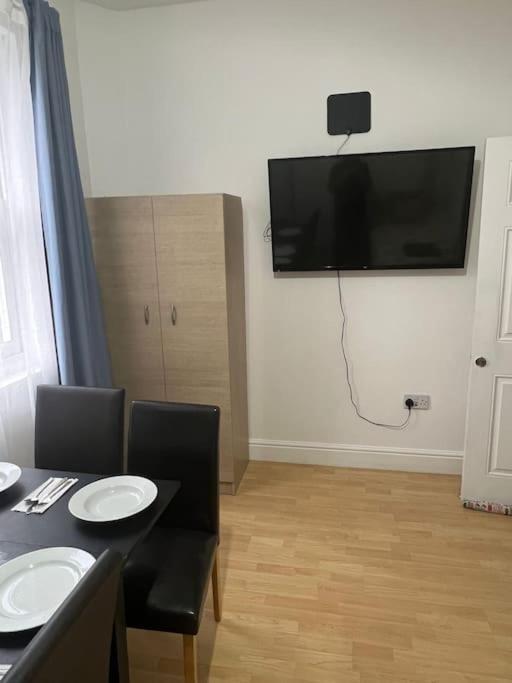 001- Lovely 3-Bedroom Very Close To Oxford Street Londres Extérieur photo
