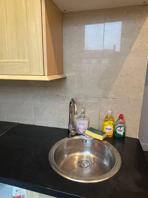 001- Lovely 3-Bedroom Very Close To Oxford Street Londres Extérieur photo