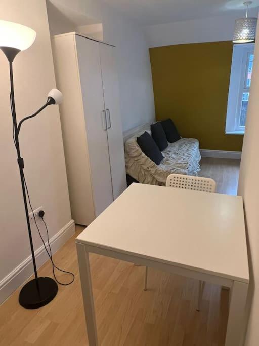 001- Lovely 3-Bedroom Very Close To Oxford Street Londres Extérieur photo